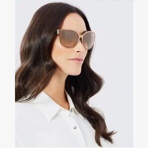 Burberry BE3087 sunglasses